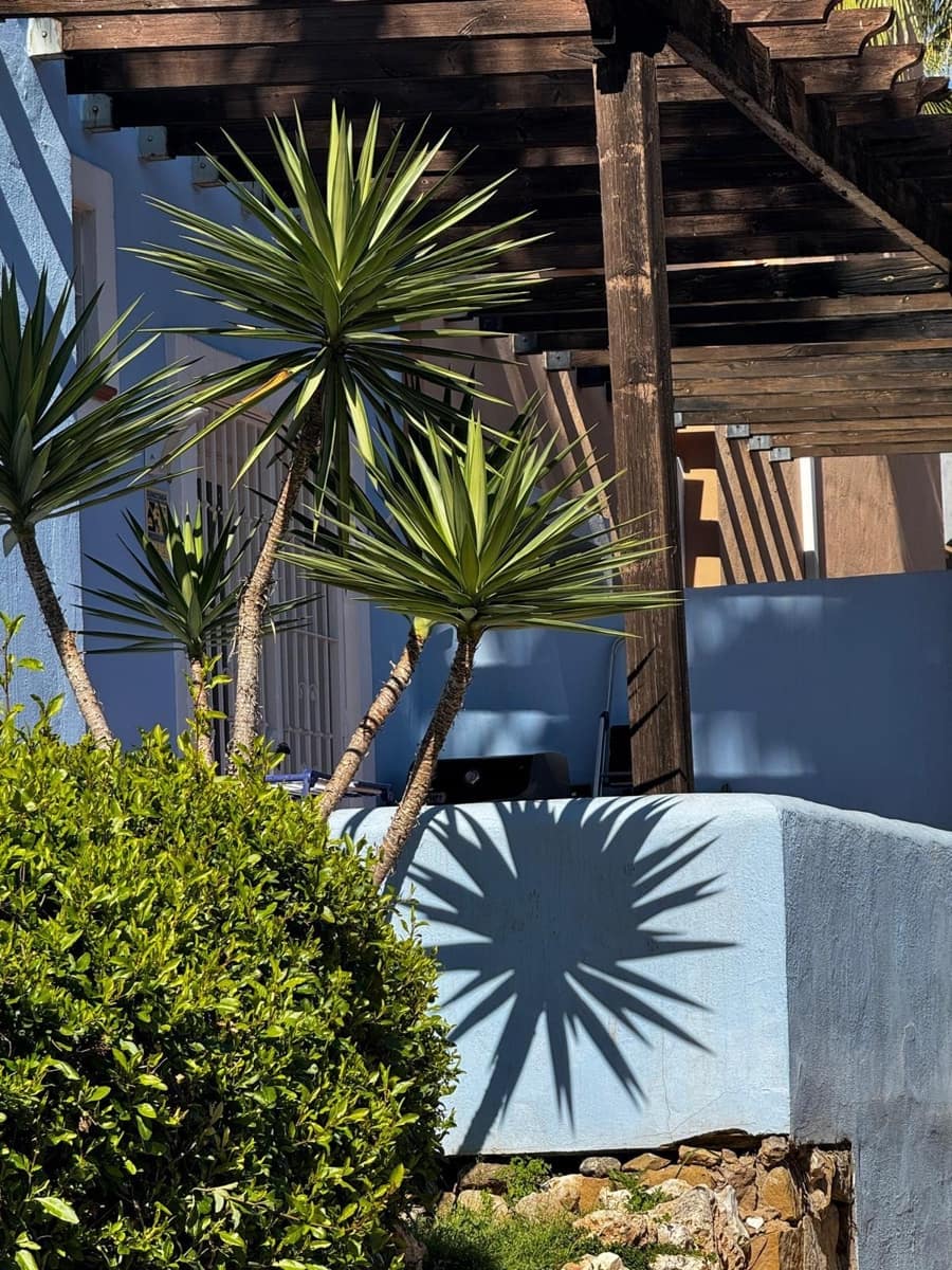 2 bedroom Townhouse for sale in Marbella with pool garage - € 720,000 (Ref: 9169419)