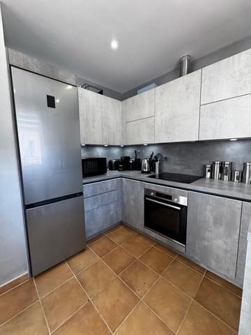 2 sovrum Hus till salu i Marbella med pool garage - 710 000 € (Ref: 9169419)