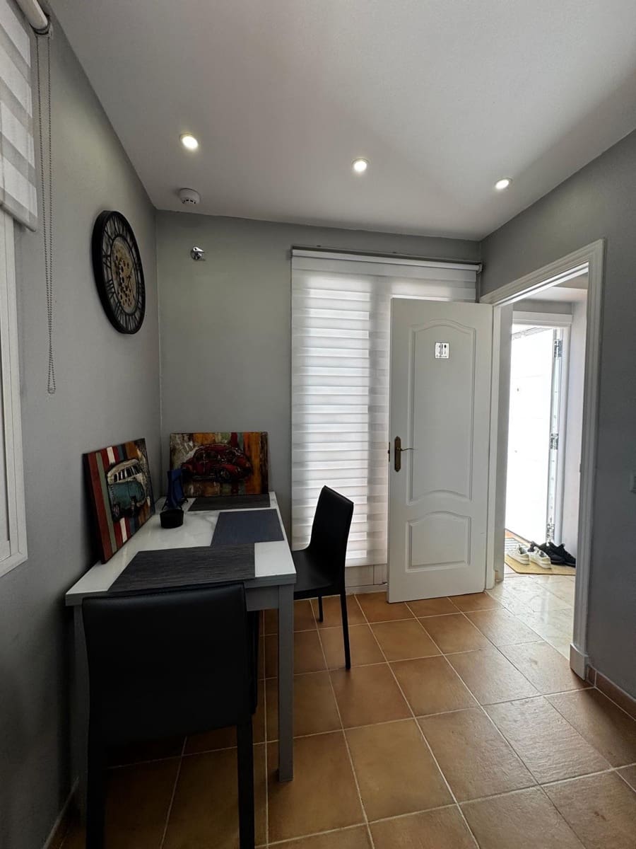 2 sovrum Hus till salu i Marbella med pool garage - 710 000 € (Ref: 9169419)