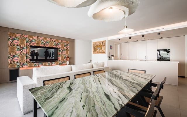 4 chambre Penthouse à vendre à San Pedro de Alcantara, Marbella avec piscine garage - 889 000 € (Ref: 9242969)