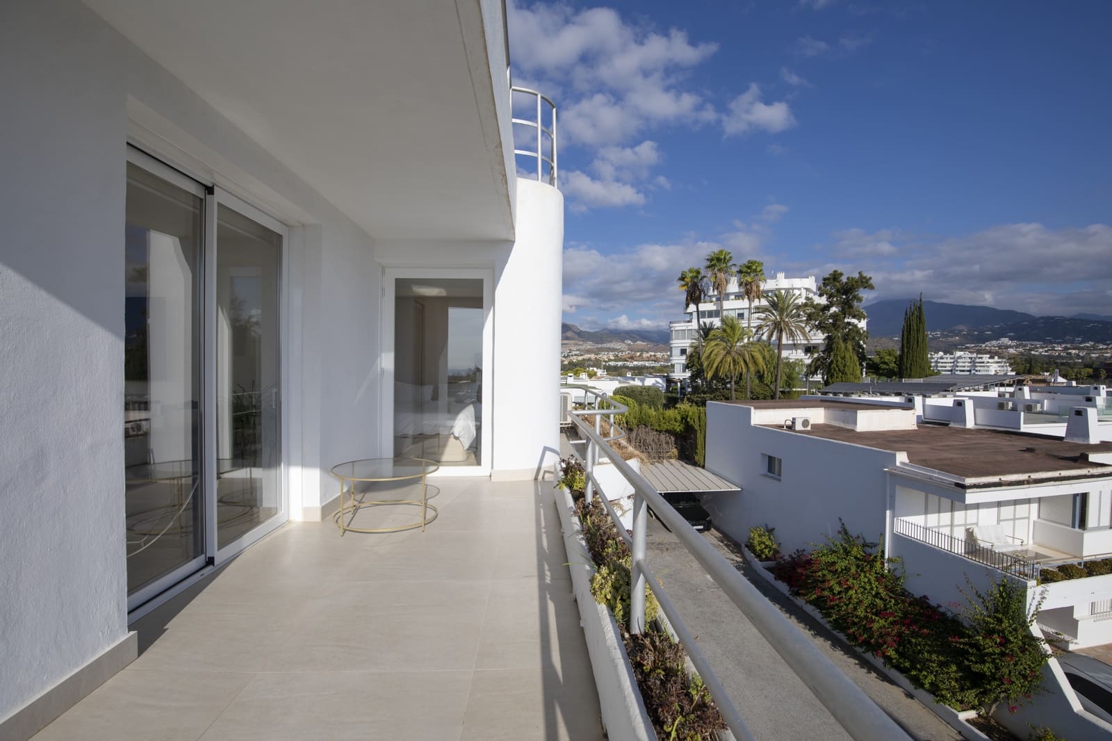 3 soverom Leilighet til salgs i Guadalmina med garasje - € 750 000 (Ref: 9310586)