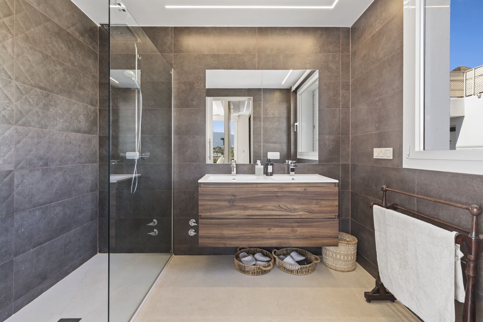 3 soverom Leilighet til salgs i Guadalmina med garasje - € 750 000 (Ref: 9310586)