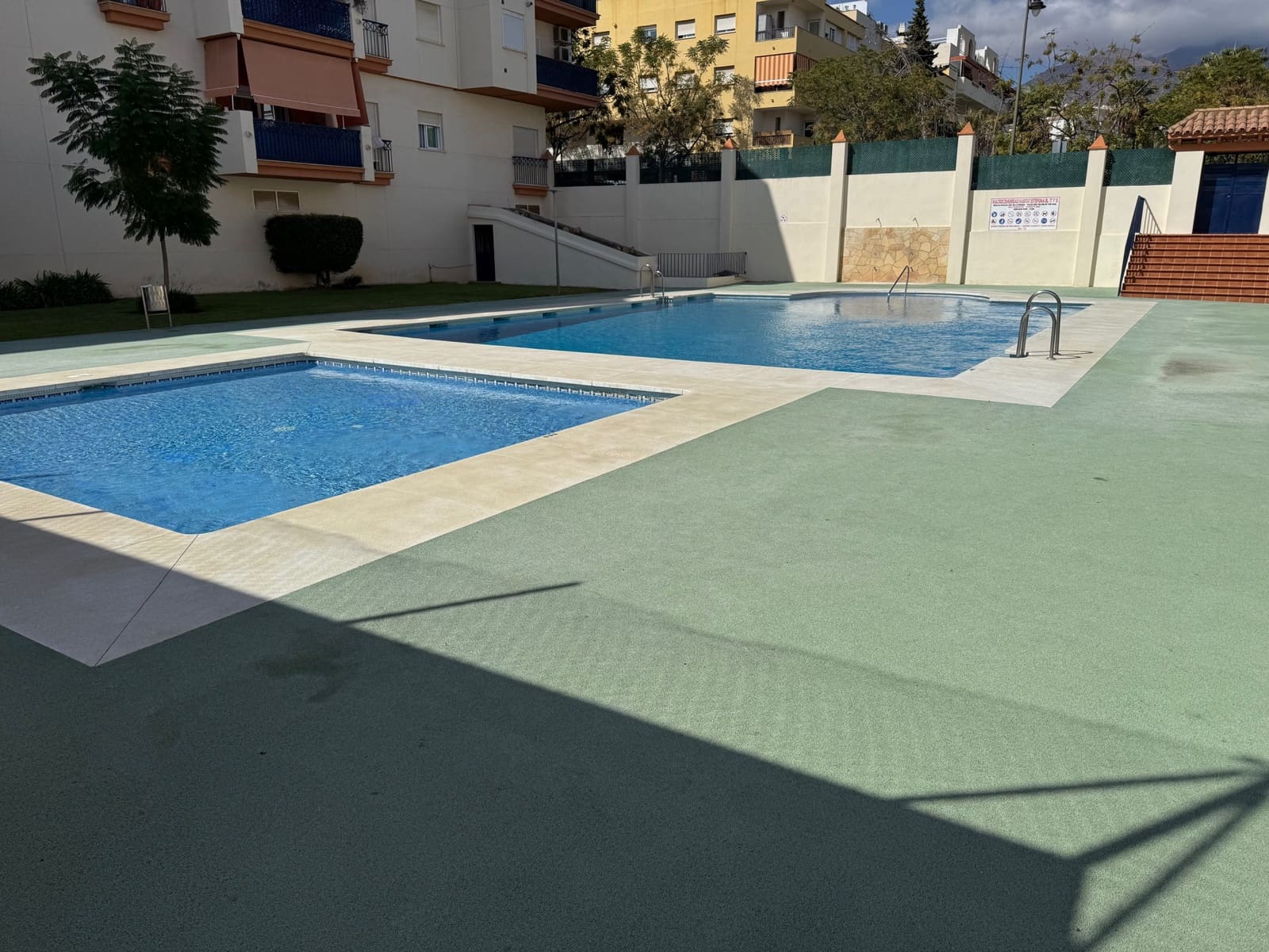 4 slaapkamer Penthouse te koop in Estepona met zwembad garage - € 710.000 (Ref: 9494293)