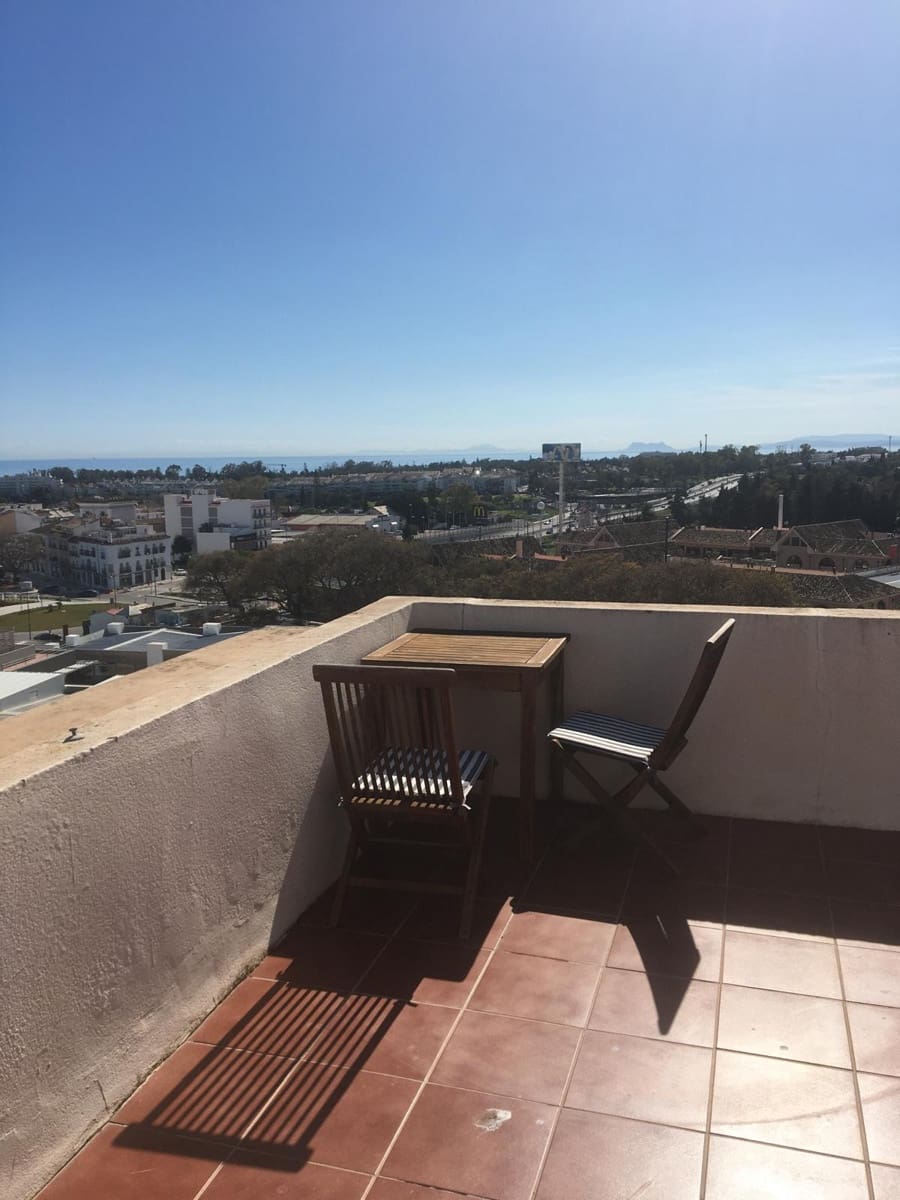 3 soveværelse Penthouse til salg i San Pedro de Alcantara med swimmingpool garage - € 795.000 (Ref: 9540787)