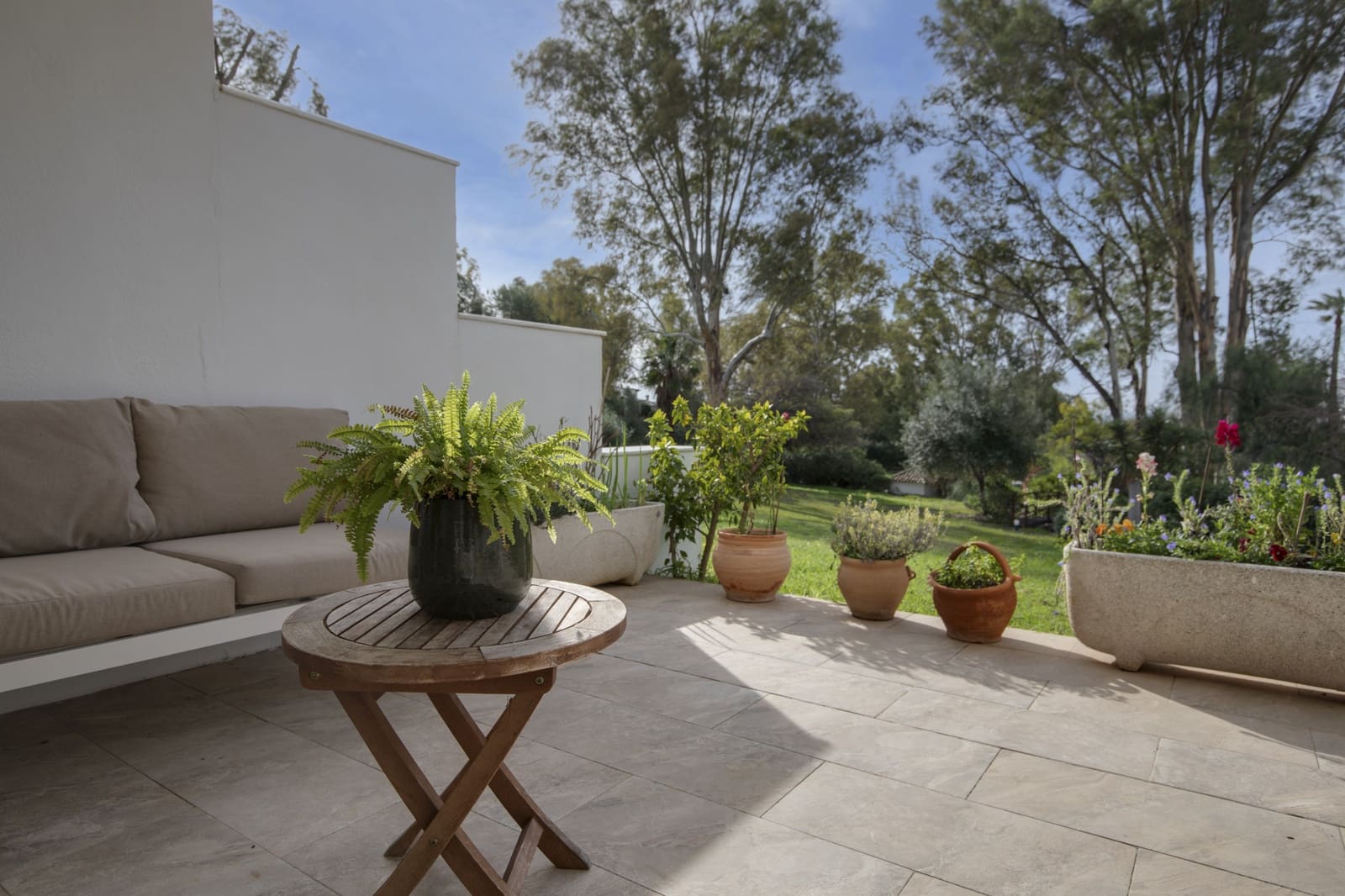 3 soveværelse Semi-Rækkehus til salg i New Golden Mile med swimmingpool garage - € 480.000 (Ref: 9560922)