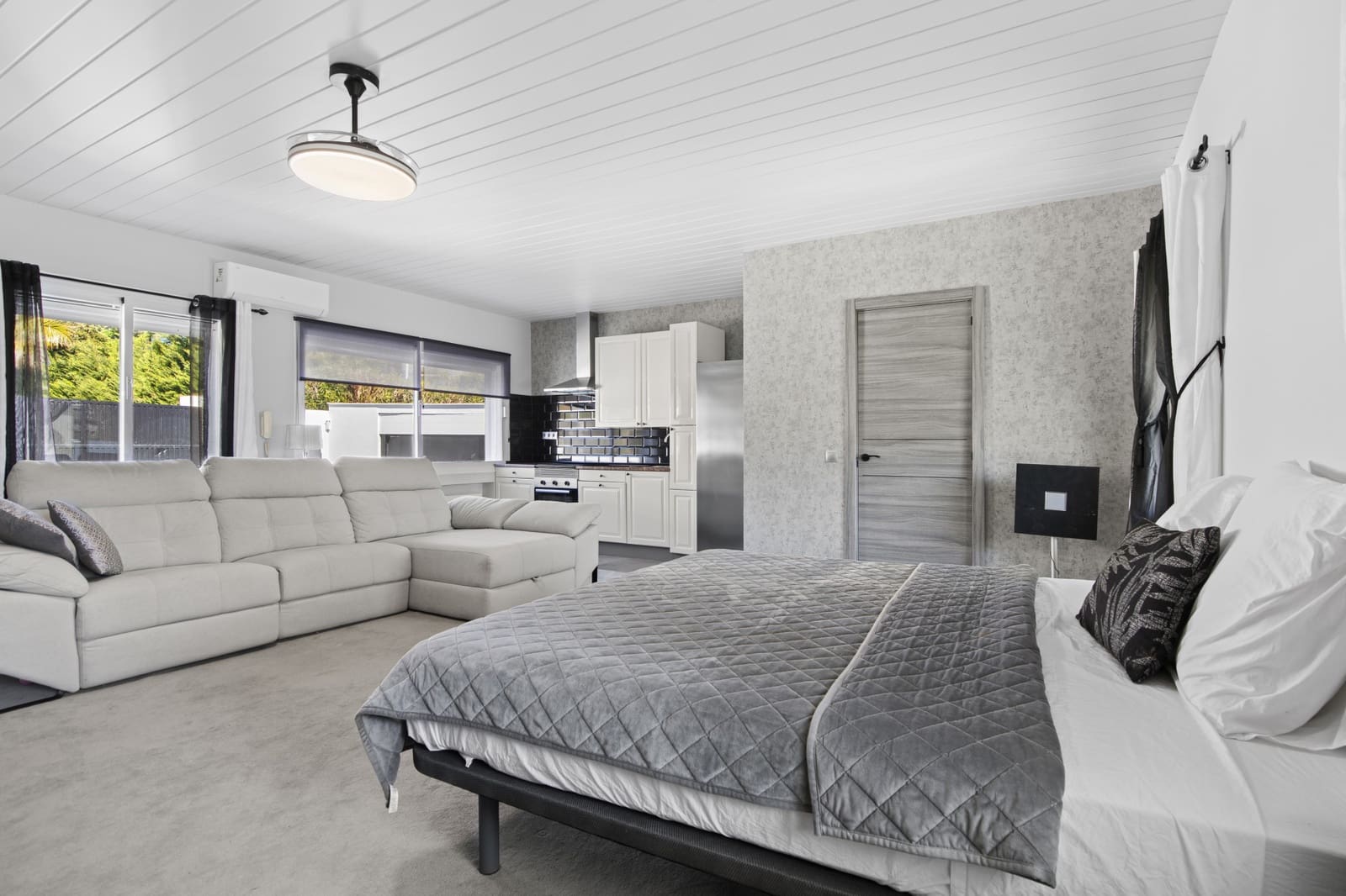 5 slaapkamer Villa te koop in Estepona met zwembad garage - € 4.350.000 (Ref: 9627232)