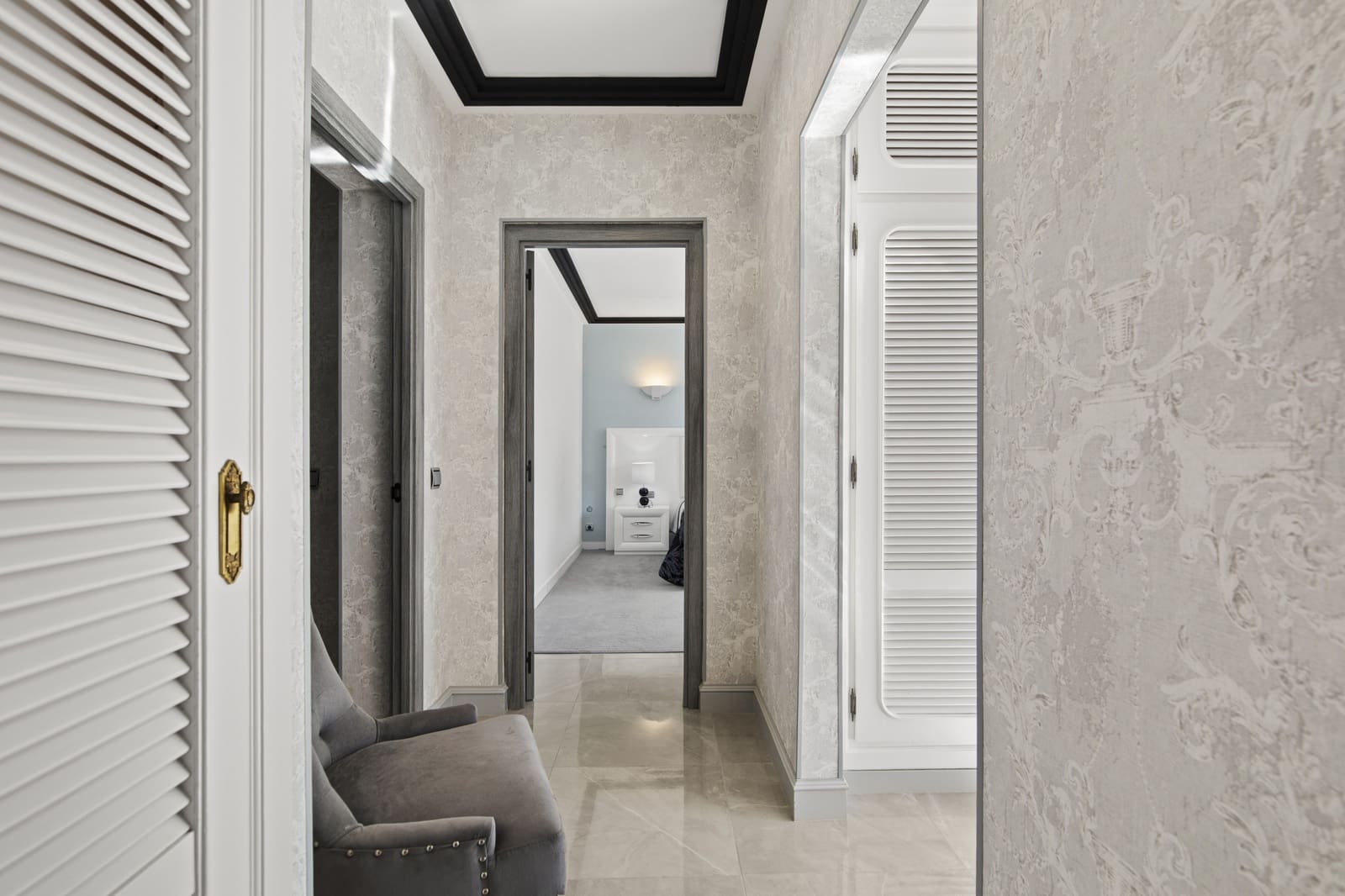 5 slaapkamer Villa te koop in Estepona met zwembad garage - € 4.350.000 (Ref: 9627232)