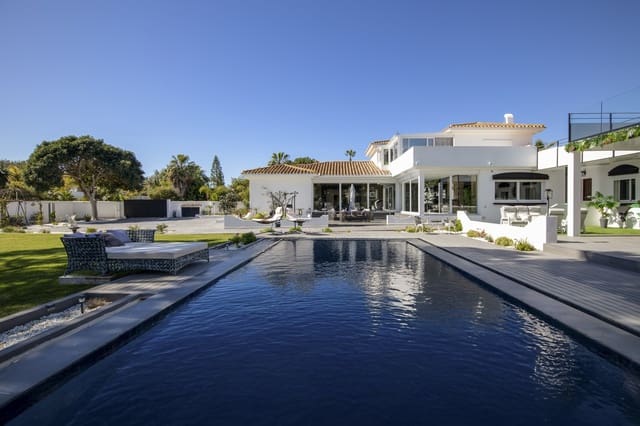5 chambre Villa/Maison à vendre à Estepona avec piscine garage - 4 150 000 € (Ref: 9627232)