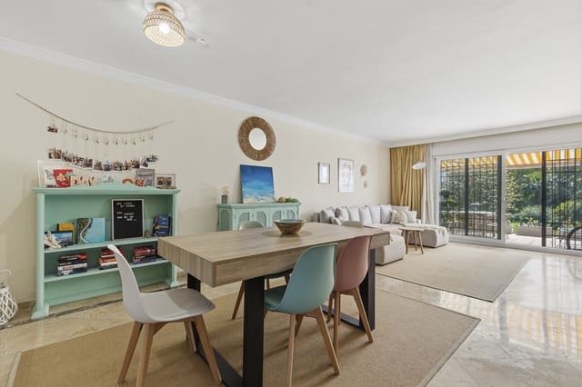 2 chambre Maison de Ville à vendre à Nueva Atalaya, Estepona avec piscine garage - 450 000 € (Ref: 9714529)