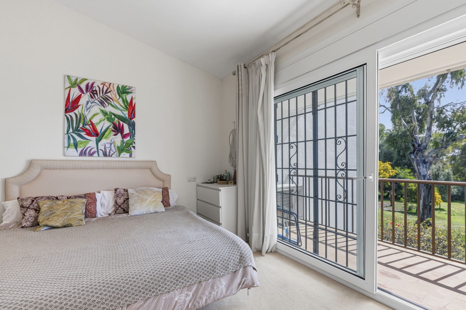 2 bedroom Townhouse for sale in New Golden Mile with pool garage - € 450,000 (Ref: 9714529)