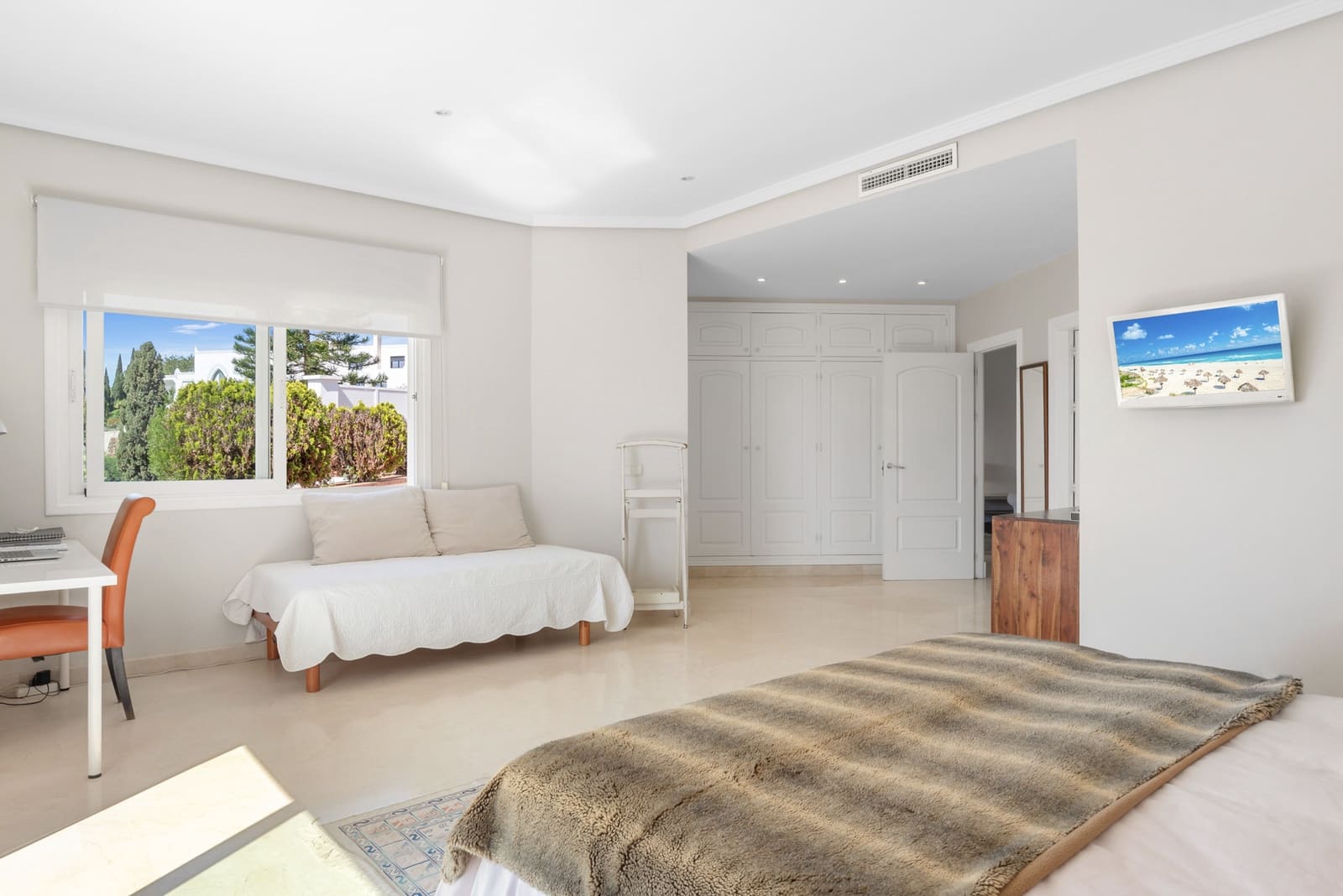 6 quarto Moradia para venda em Benahavis - 2 690 000 € (Ref: 9864778)