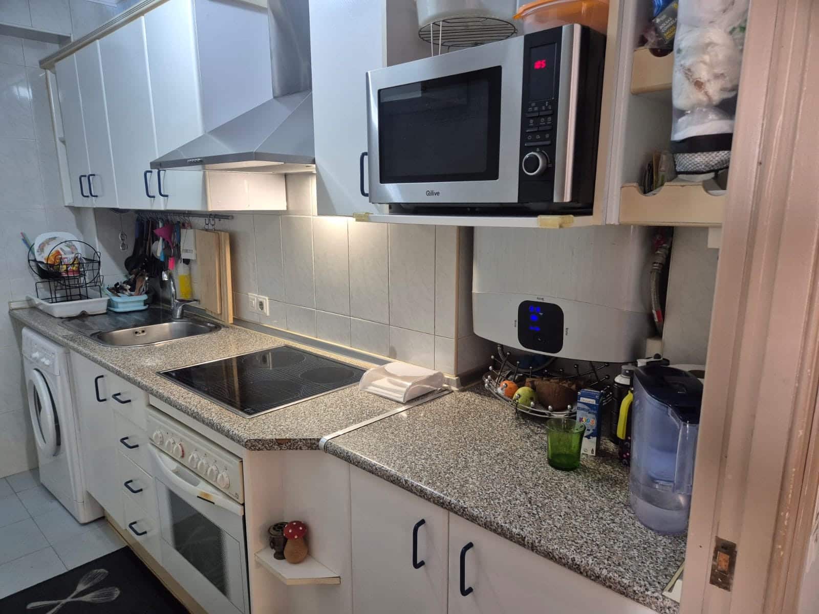 2 soveværelse Lejlighed til salg i Marbella - € 283.000 (Ref: 9898720)