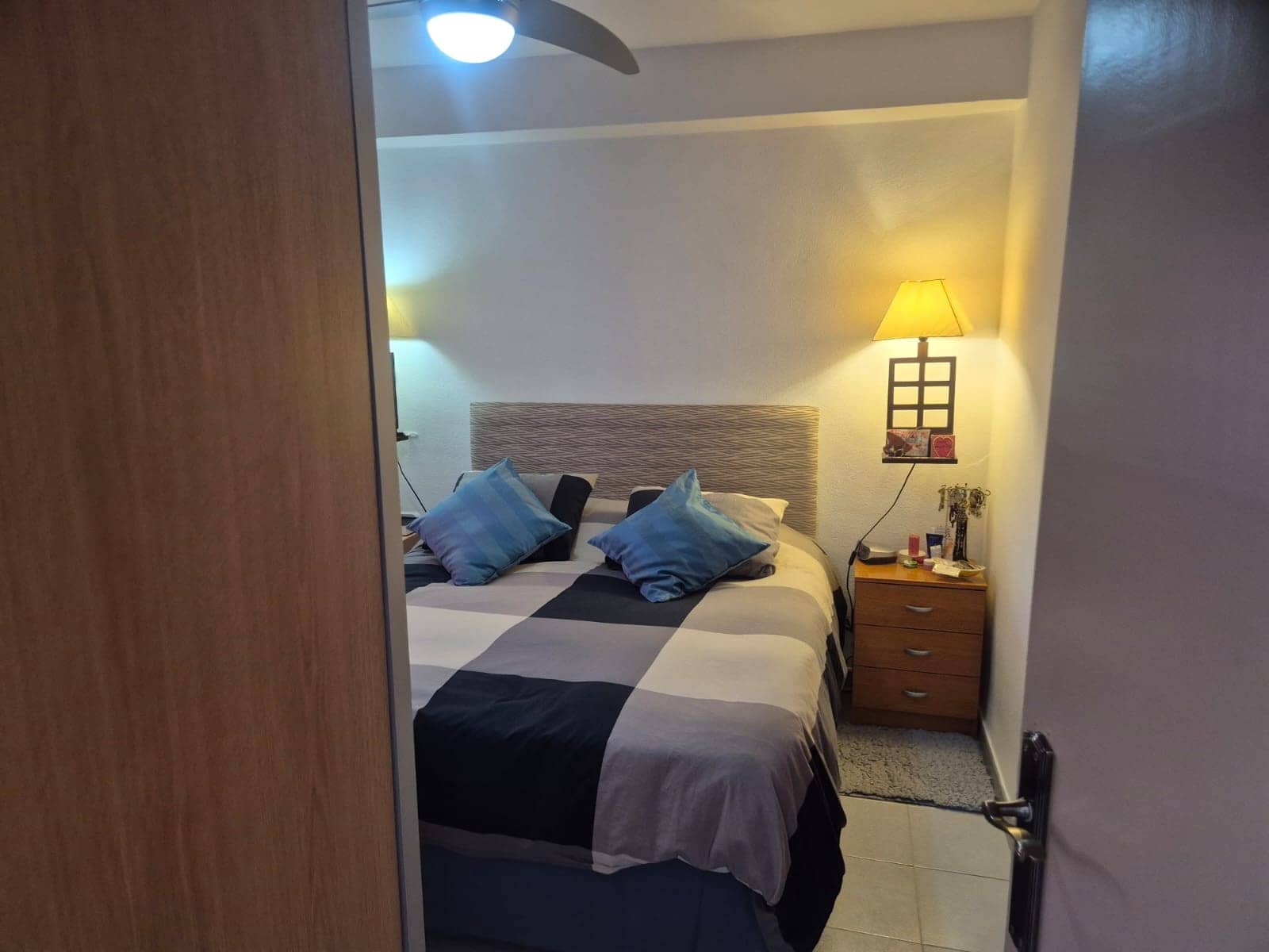 2 soveværelse Lejlighed til salg i Marbella - € 283.000 (Ref: 9898720)
