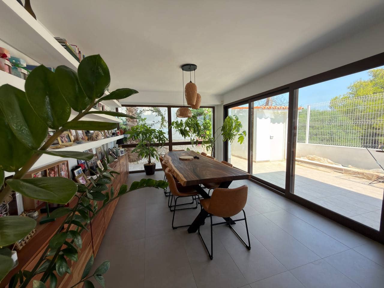 3 bedroom Townhouse for sale in Gandia with pool garage - € 599,000 (Ref: 9096642)