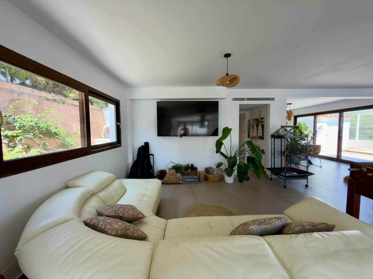 3 bedroom Townhouse for sale in Gandia with pool garage - € 599,000 (Ref: 9096642)