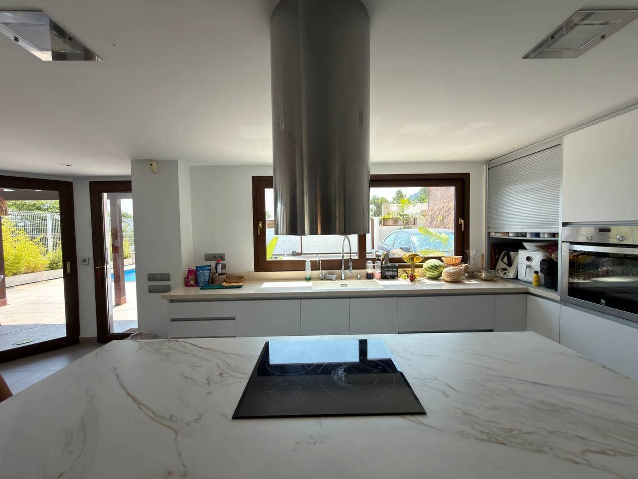 3 bedroom Townhouse for sale in Gandia with pool garage - € 599,000 (Ref: 9096642)