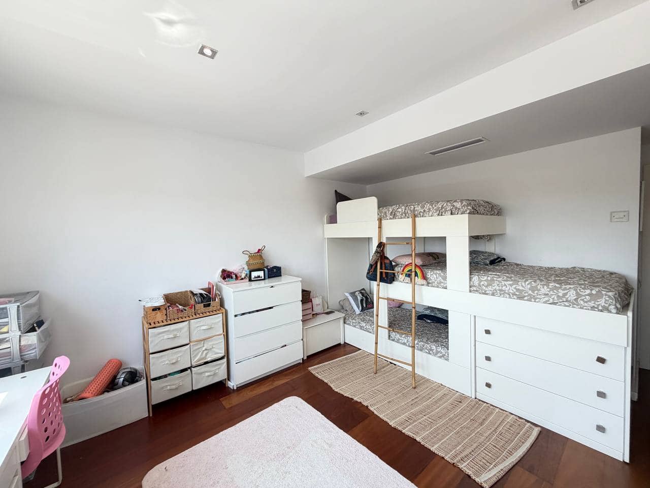 3 bedroom Townhouse for sale in Gandia with pool garage - € 599,000 (Ref: 9096642)