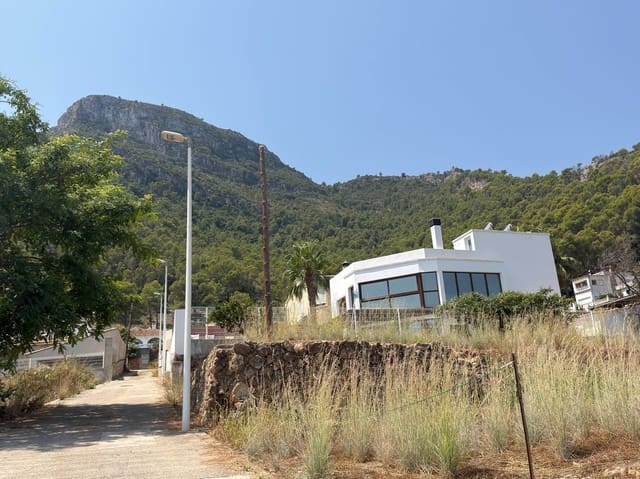 3 bedroom Townhouse for sale in Gandia with pool garage - € 599,000 (Ref: 9096642)