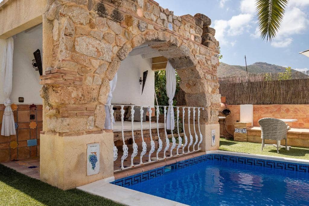 8 sovrum Gästhus/B & B till salu i Jalon / Xalo med pool - 1 500 000 € (Ref: 10082150)