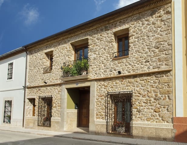 8 sovrum Gästhus/B & B till salu i Jalón / Xaló med pool - 1 500 000 € (Ref: 10082150)