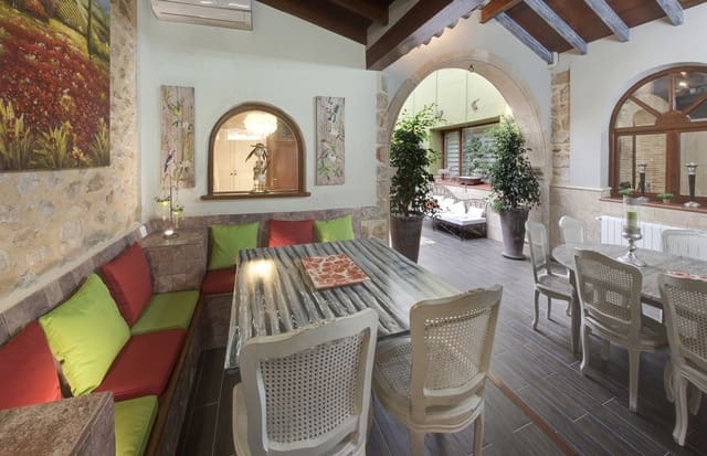 8 sovrum Gästhus/B & B till salu i Jalón / Xaló med pool - 1 500 000 € (Ref: 10082150)