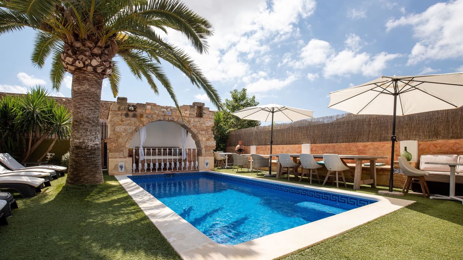 8 sovrum Gästhus/B & B till salu i Jalon / Xalo med pool - 1 500 000 € (Ref: 10082150)