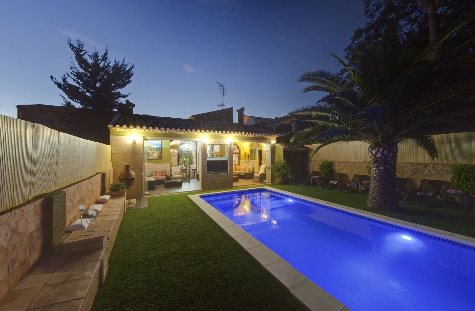 8 sovrum Gästhus/B & B till salu i Jalon / Xalo med pool - 1 500 000 € (Ref: 10082150)