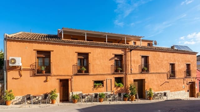 6 camera da letto Affittacamere/B & B in vendita in Sagra - 549.000 € (Rif: 10174290)