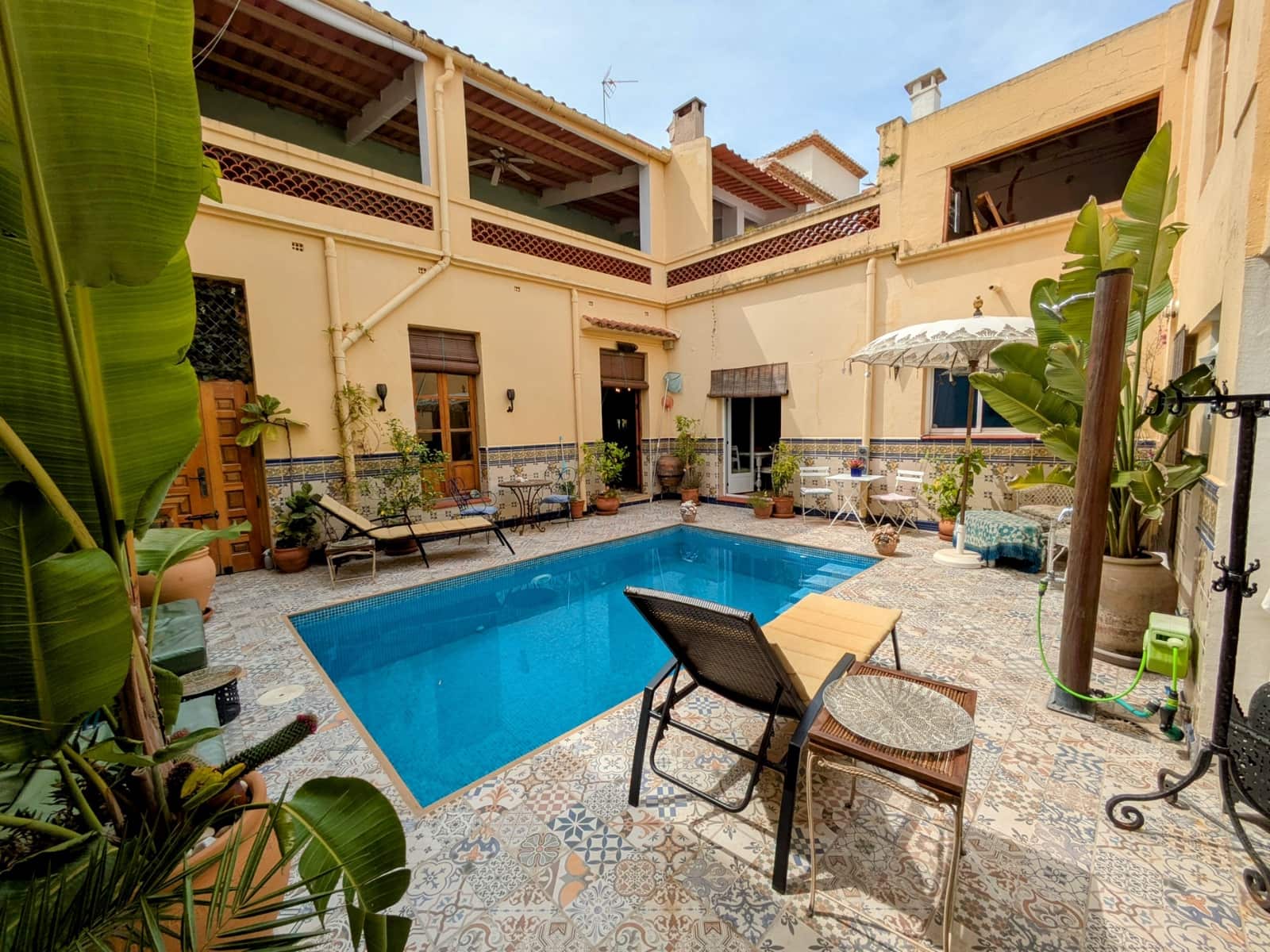 Pensión/Hostal de 7 habitaciones en Sanet i Negrals en venta con piscina garaje - 369.000 € (Ref: 8985407)