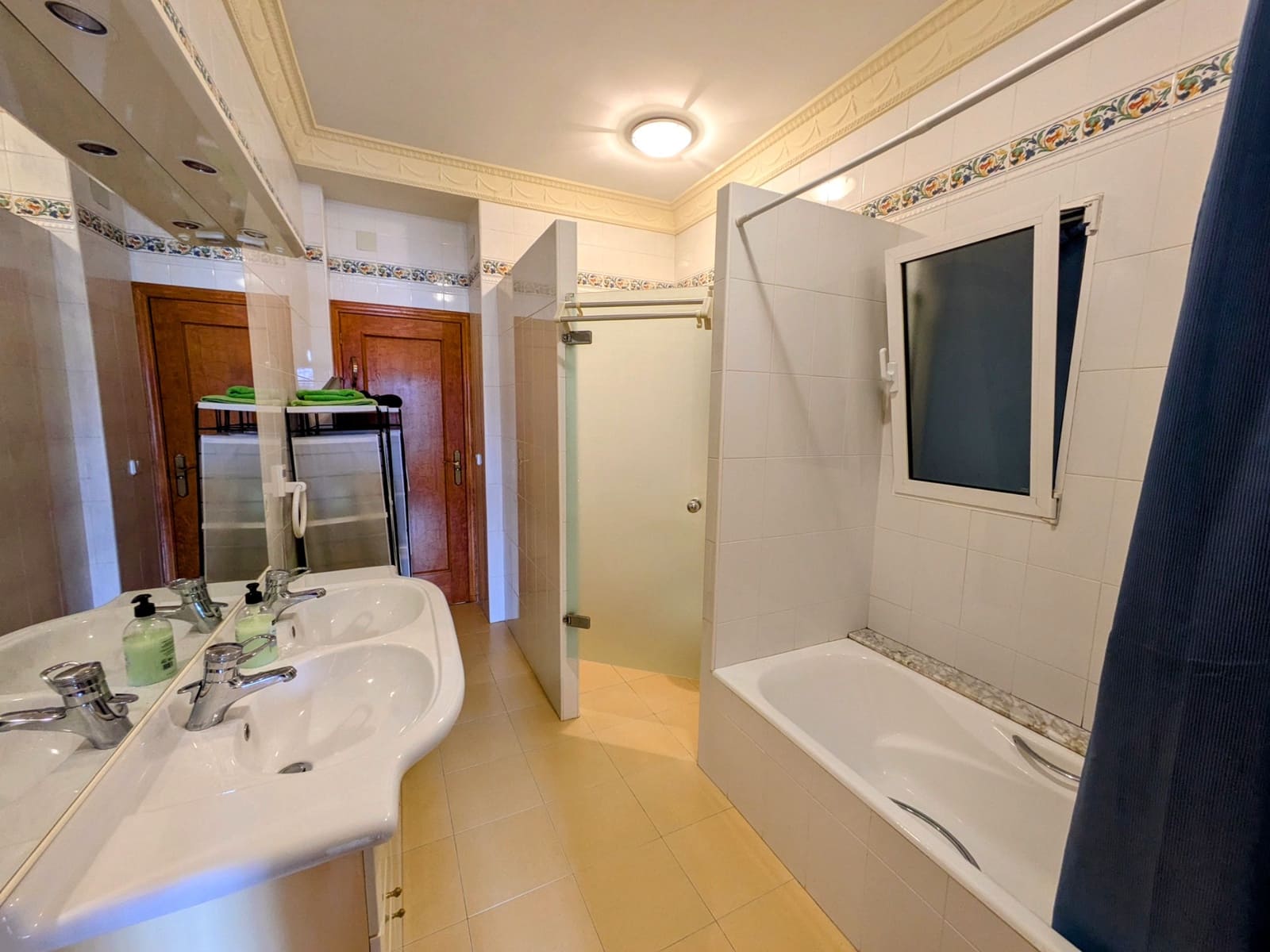 Pensión/Hostal de 7 habitaciones en Sanet i Negrals en venta con piscina garaje - 369.000 € (Ref: 8985407)