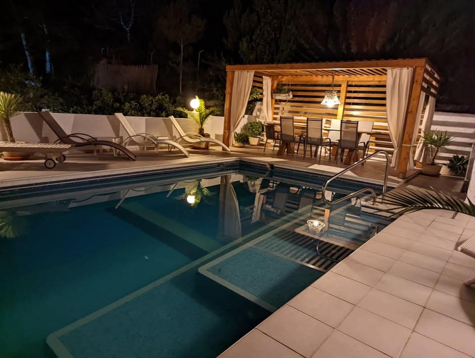 7 bedroom Guesthouse/B & B for sale in Gandia with pool - € 727,500 (Ref: 9143401)