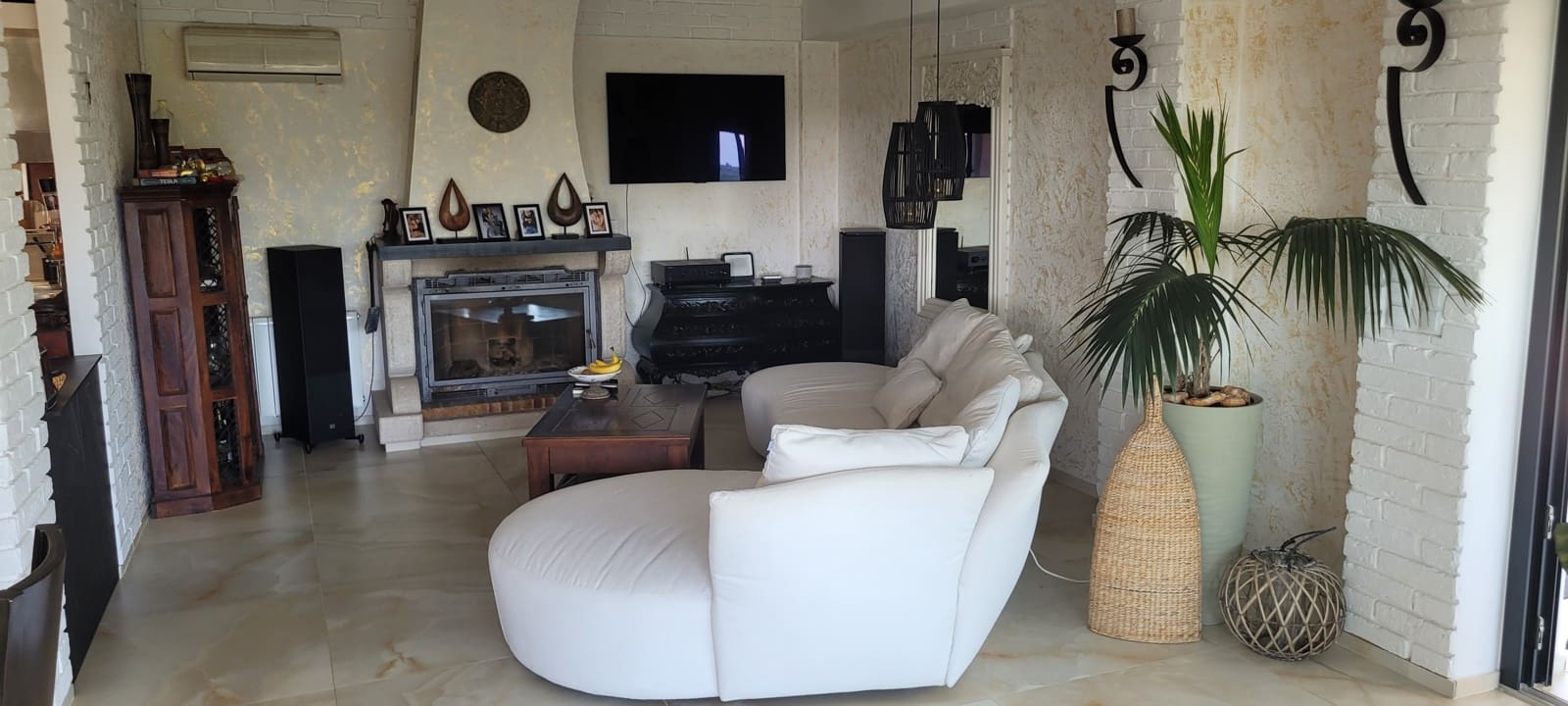 7 bedroom Guesthouse/B & B for sale in Gandia with pool - € 727,500 (Ref: 9143401)