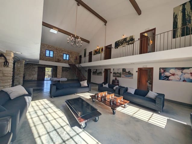 8 soveværelse Guesthouse/B & B til salg i Biar med swimmingpool garage - € 1.000.000 (Ref: 9287917)