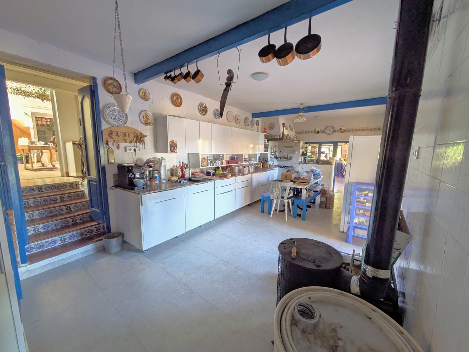 22 soverom Finca/Herregård til salgs i Oliva med svømmebasseng garasje - € 900 000 (Ref: 9393763)