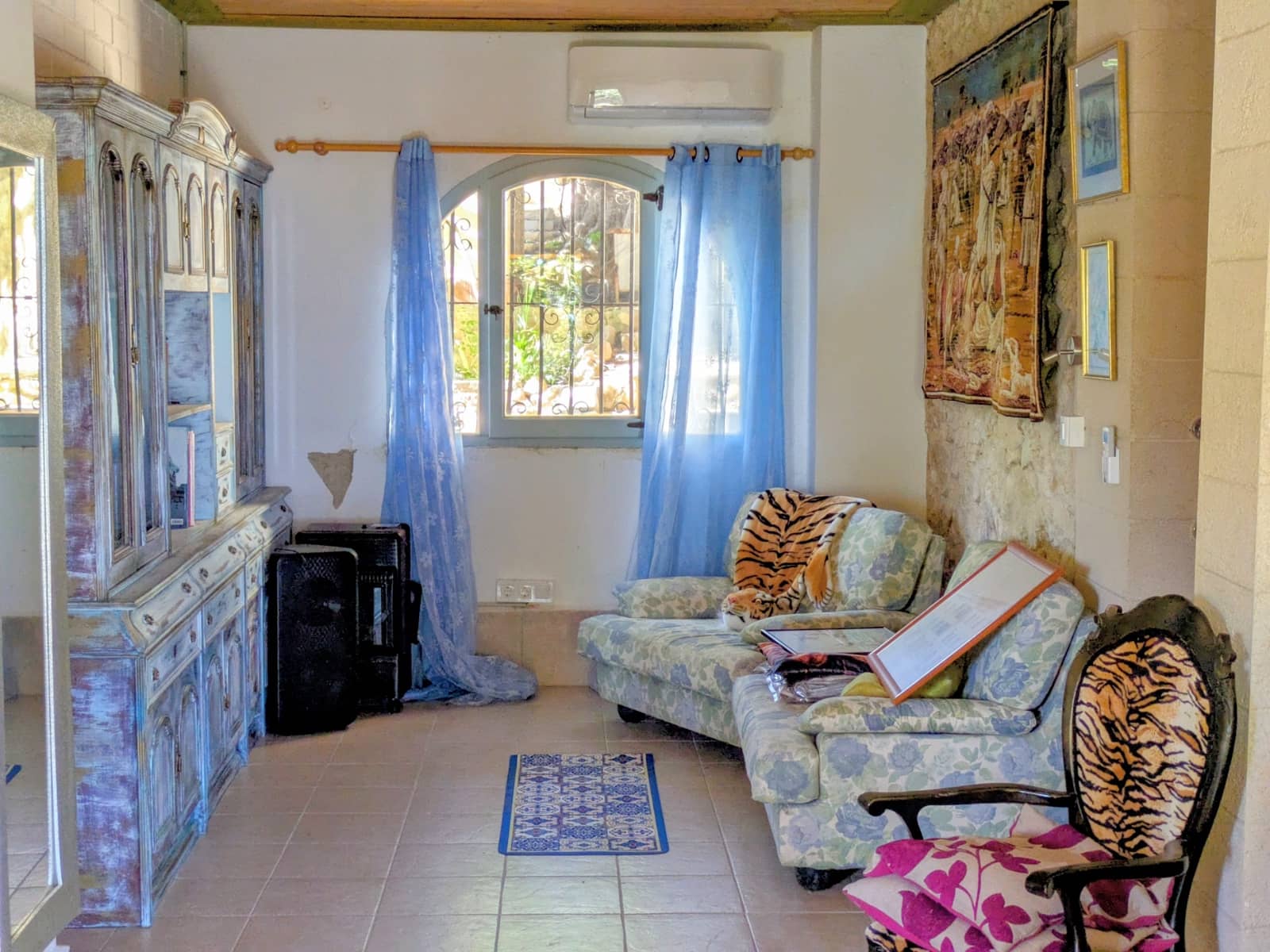 22 soverom Finca/Herregård til salgs i Oliva med svømmebasseng garasje - € 900 000 (Ref: 9393763)