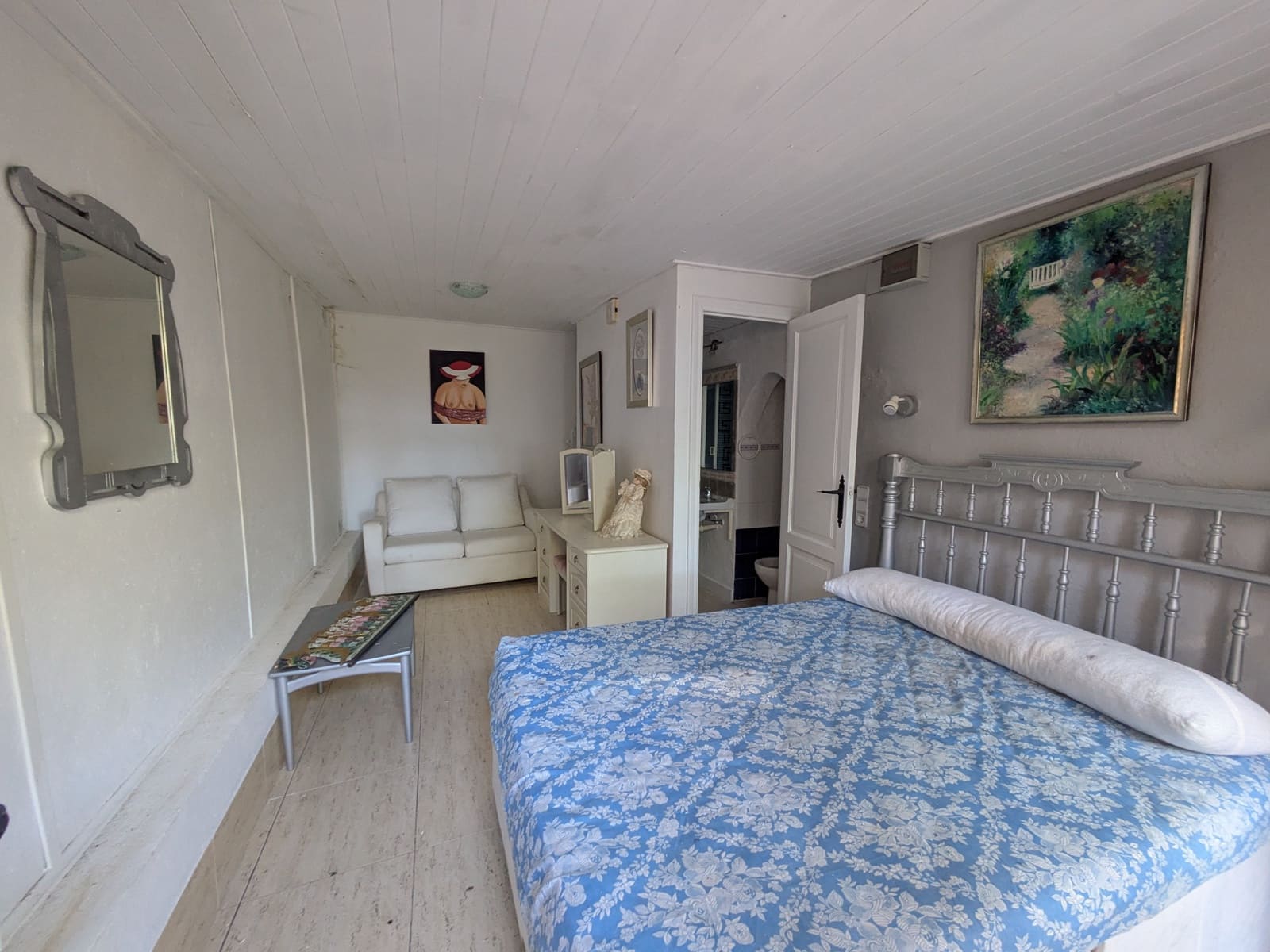 22 soverom Finca/Herregård til salgs i Oliva med svømmebasseng garasje - € 900 000 (Ref: 9393763)