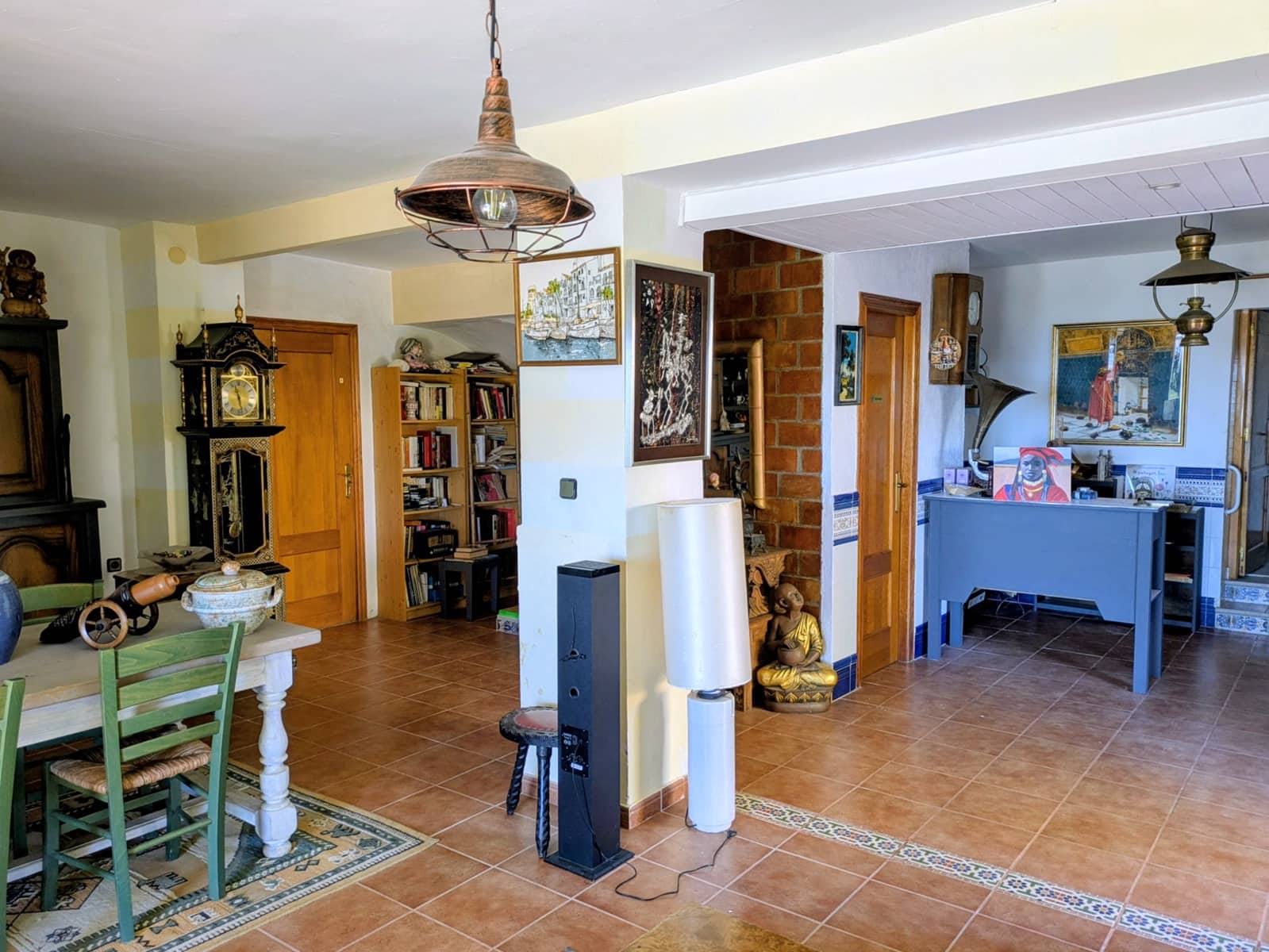 22 soverom Finca/Herregård til salgs i Oliva med svømmebasseng garasje - € 900 000 (Ref: 9393763)