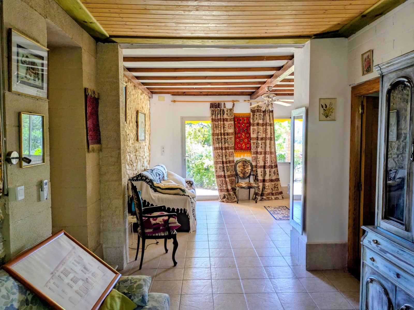 22 soverom Finca/Herregård til salgs i Oliva med svømmebasseng garasje - € 900 000 (Ref: 9393763)