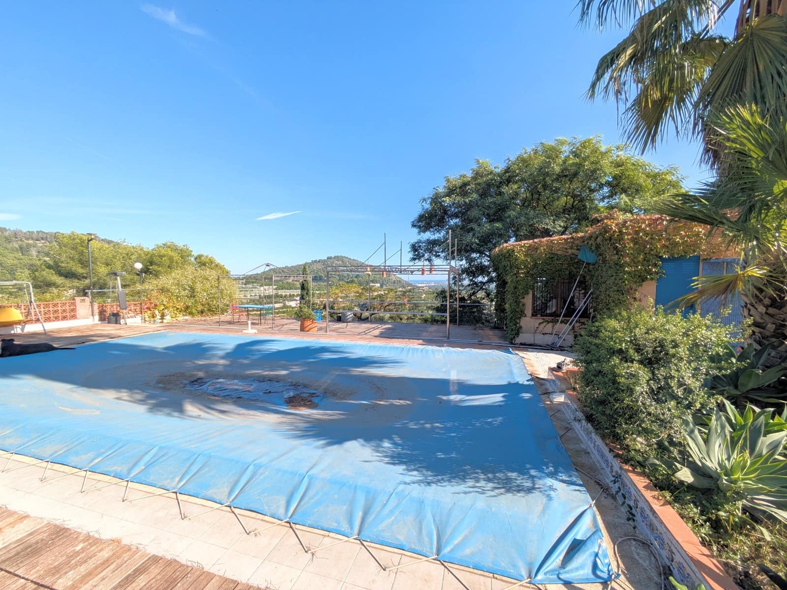 22 soverom Finca/Herregård til salgs i Oliva med svømmebasseng garasje - € 900 000 (Ref: 9393763)