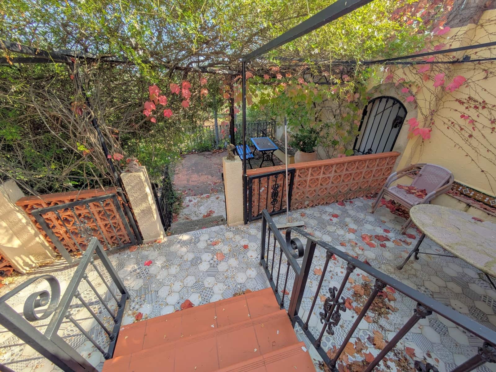 22 soverom Finca/Herregård til salgs i Oliva med svømmebasseng garasje - € 900 000 (Ref: 9393763)