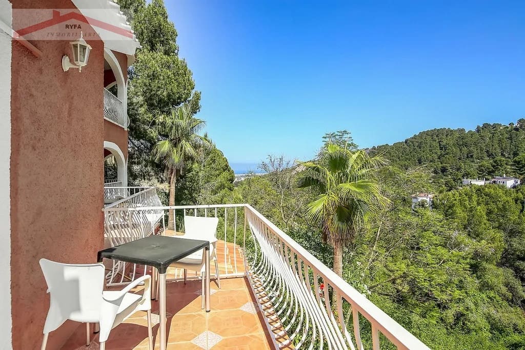 11 bedroom Guesthouse/B & B for sale in Oliva with pool garage - € 975,000 (Ref: 9407933)