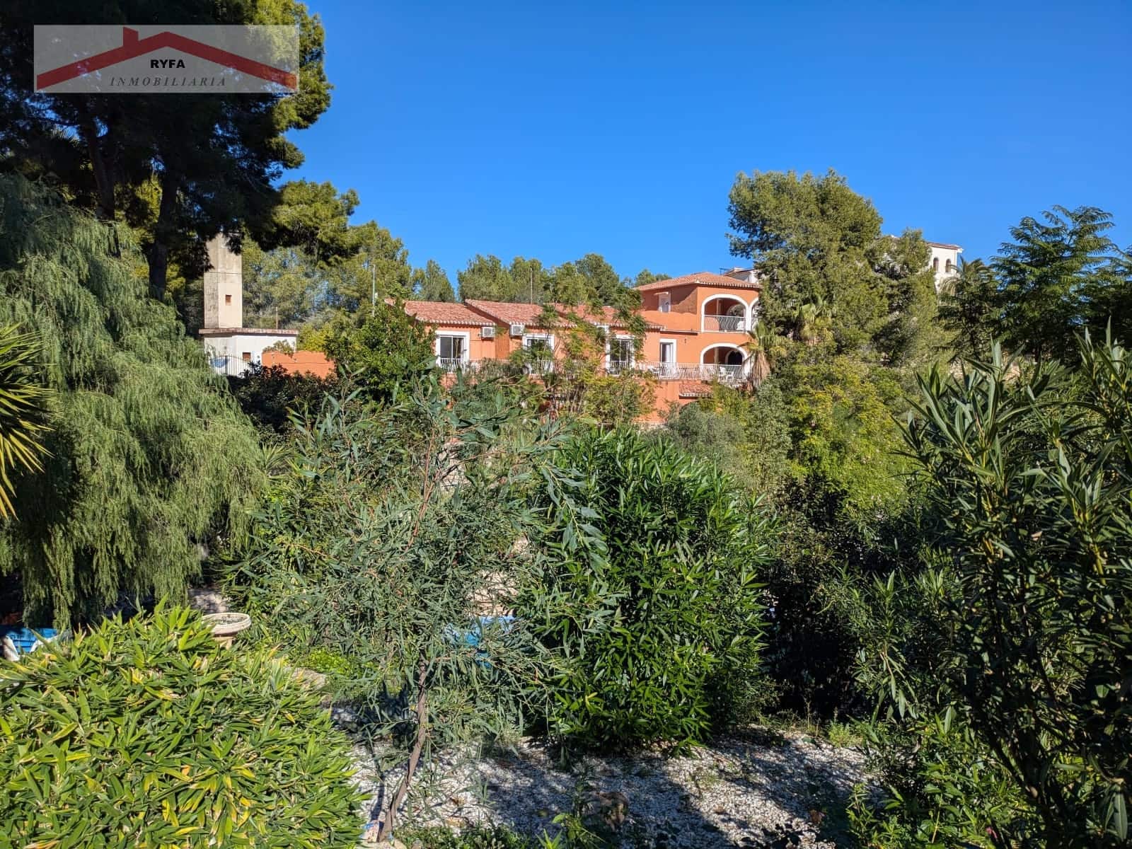 11 bedroom Guesthouse/B & B for sale in Oliva with pool garage - € 975,000 (Ref: 9407933)