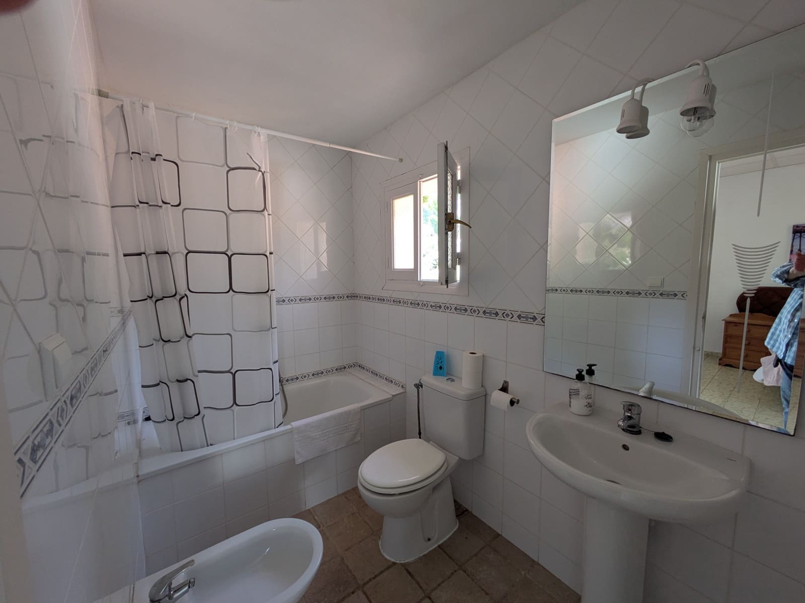 11 soveværelse Guesthouse/B & B til salg i Oliva med swimmingpool garage - € 975.000 (Ref: 9407933)