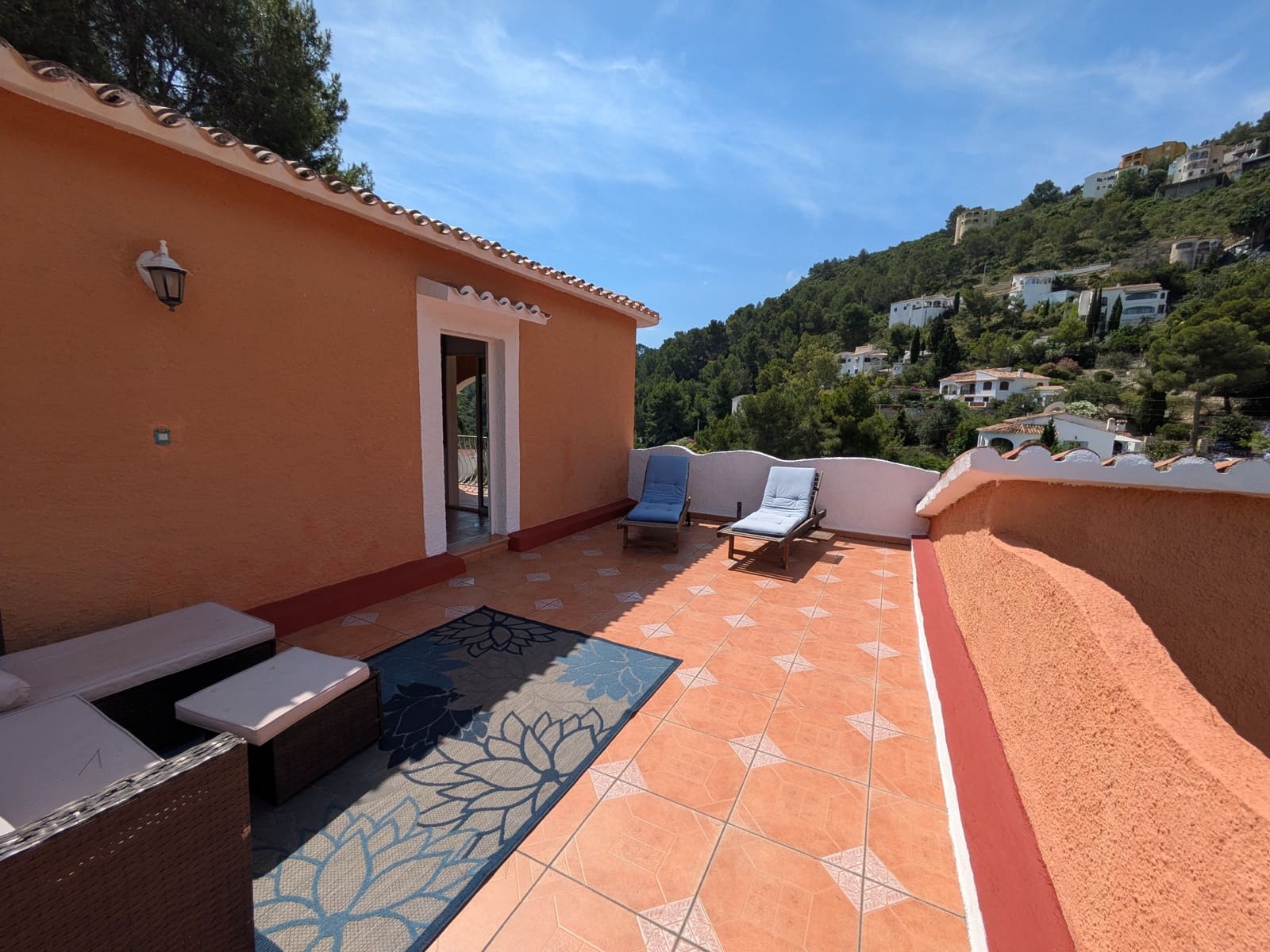 11 soveværelse Guesthouse/B & B til salg i Oliva med swimmingpool garage - € 975.000 (Ref: 9407933)