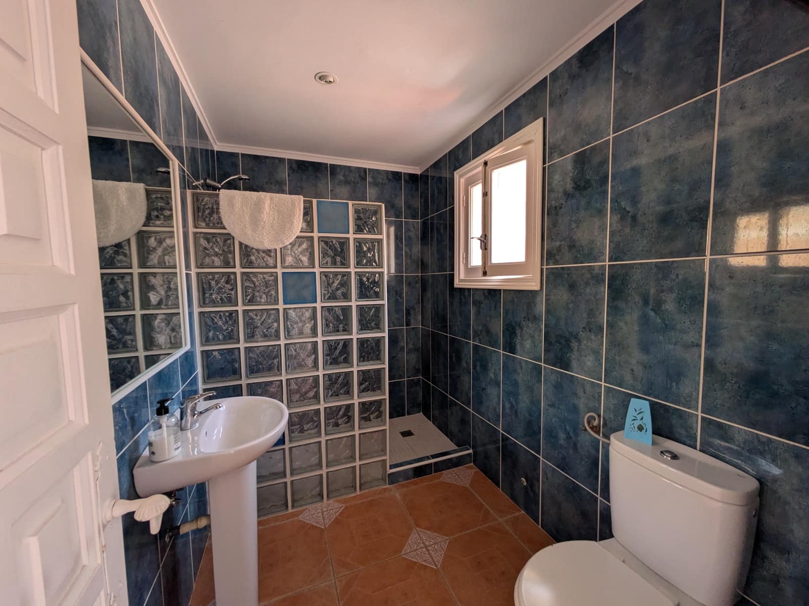11 soveværelse Guesthouse/B & B til salg i Oliva med swimmingpool garage - € 975.000 (Ref: 9407933)