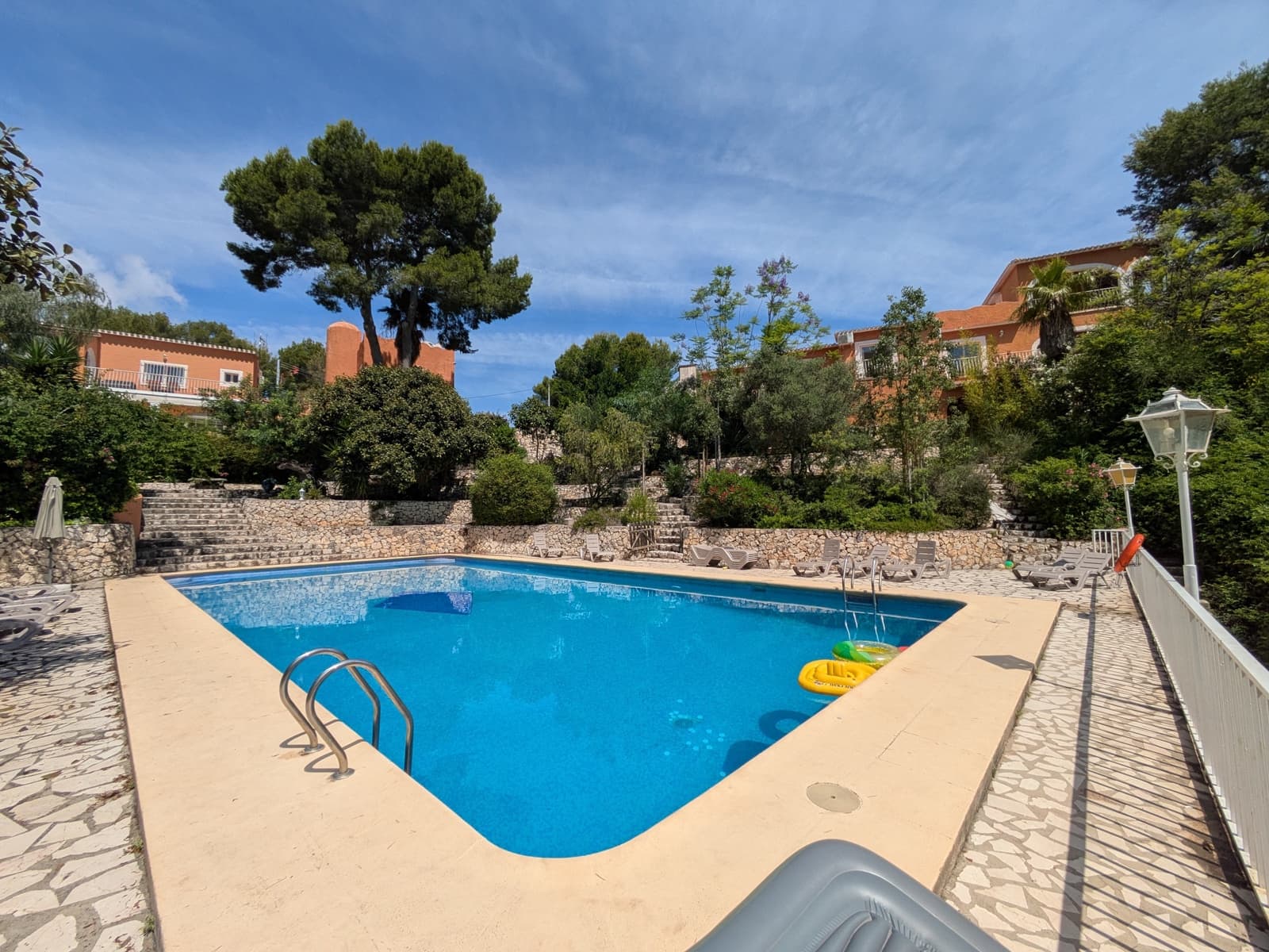 11 soveværelse Guesthouse/B & B til salg i Oliva med swimmingpool garage - € 975.000 (Ref: 9407933)