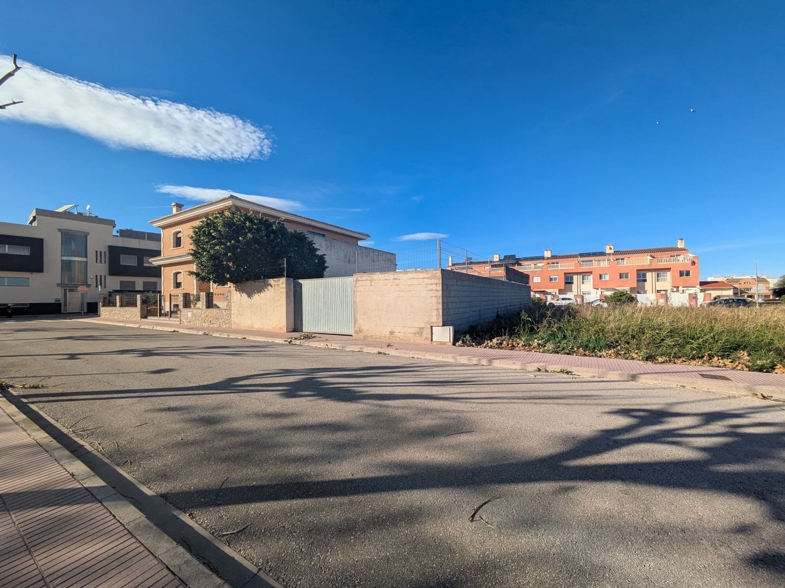 Chalet de 7 habitaciones en Oliva en venta con piscina garaje - 520.000 € (Ref: 9557755)