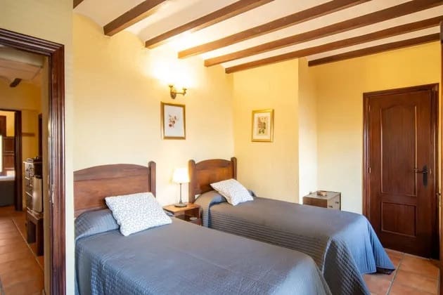 7 bedroom Guesthouse/B & B for sale in Parcent - € 399,000 (Ref: 9789992)