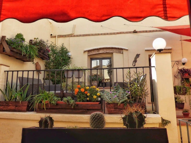 7 bedroom Guesthouse/B & B for sale in Parcent - € 399,000 (Ref: 9789992)
