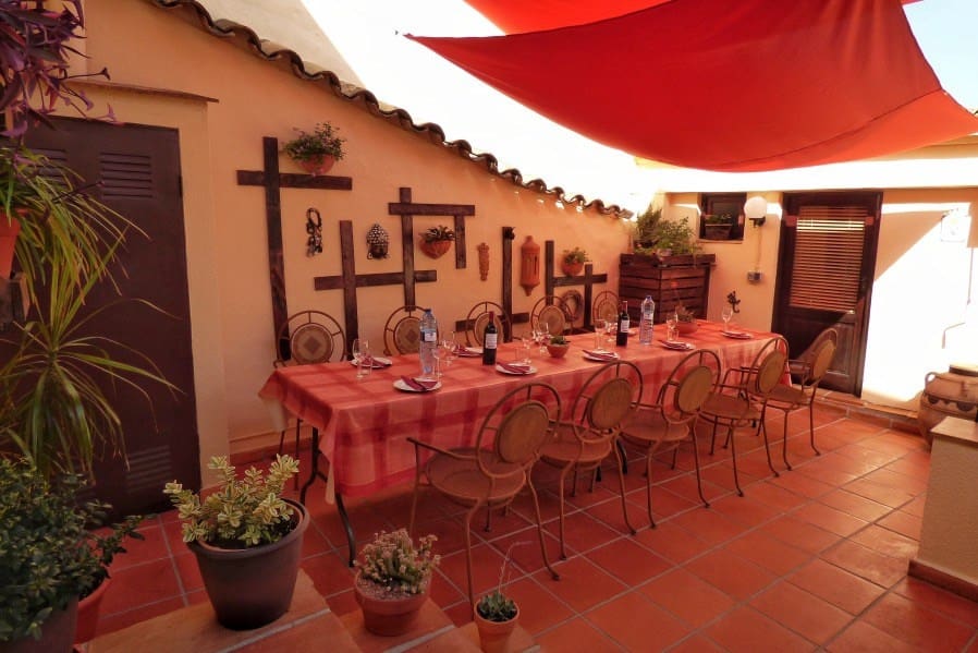 7 bedroom Guesthouse/B & B for sale in Parcent - € 399,000 (Ref: 9789992)